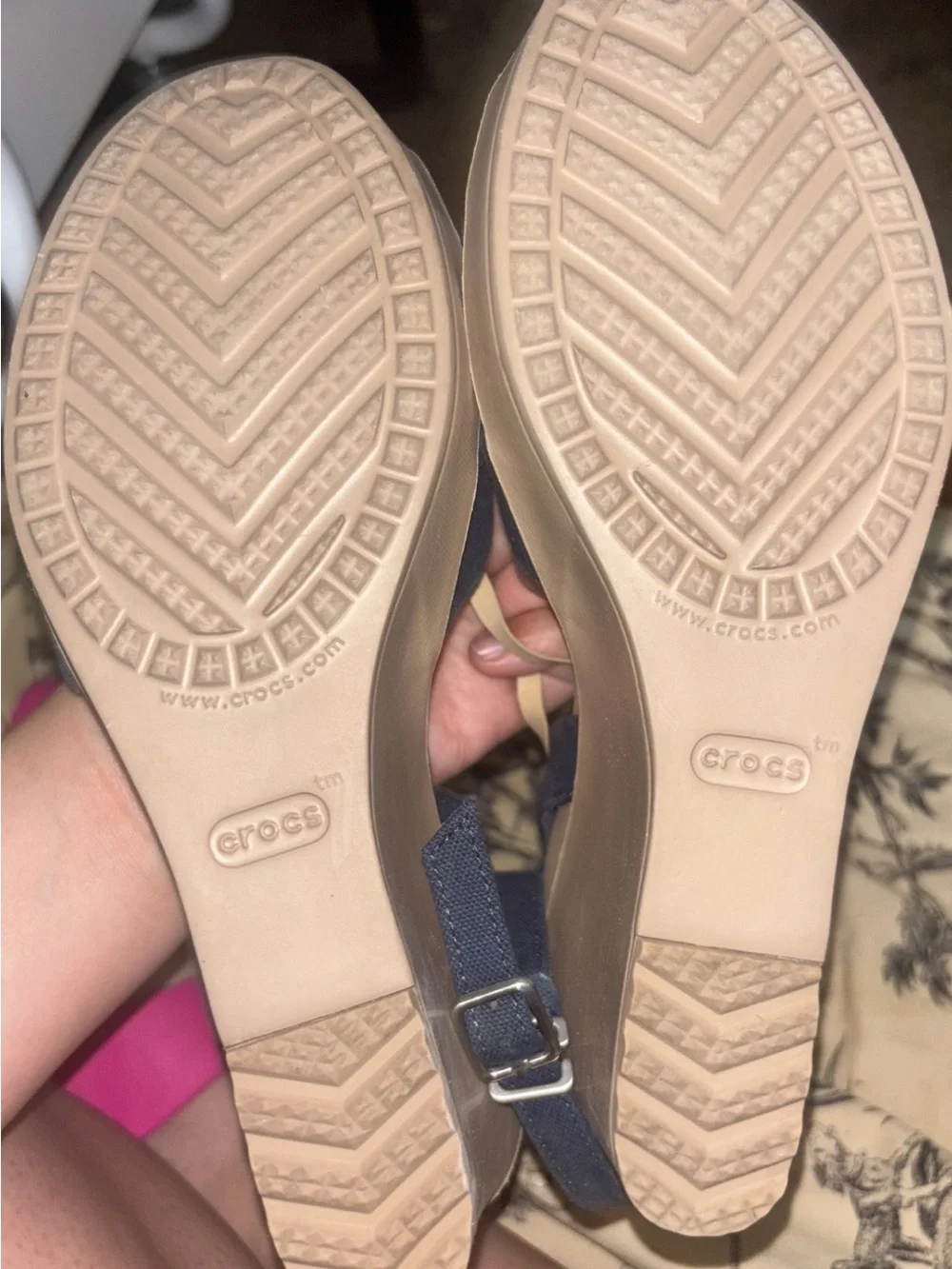 Crocs Women's Leigh II Ankle Strap Wedges 9